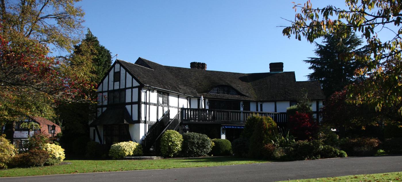 Legacy Thatchers Hotel GuildfordLeatherhead, Premium Moposa Wedding Venue