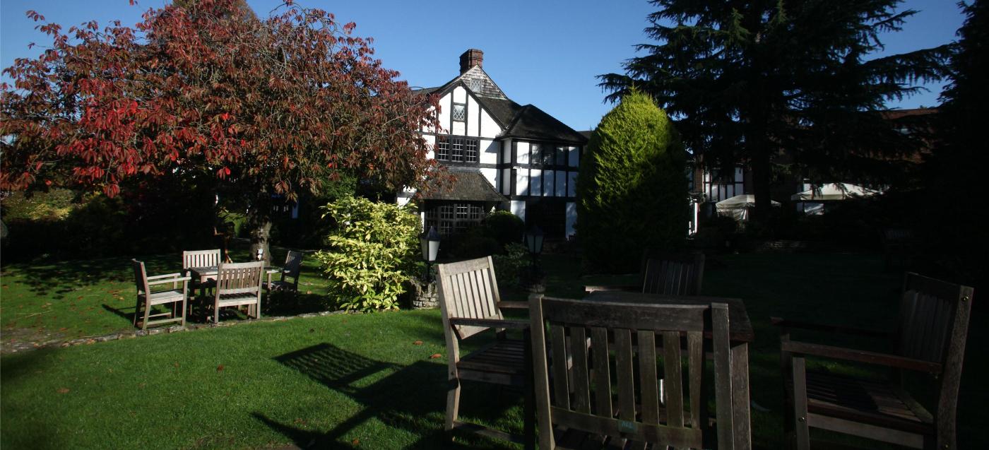 Legacy Thatchers Hotel GuildfordLeatherhead, Premium Moposa Wedding Venue