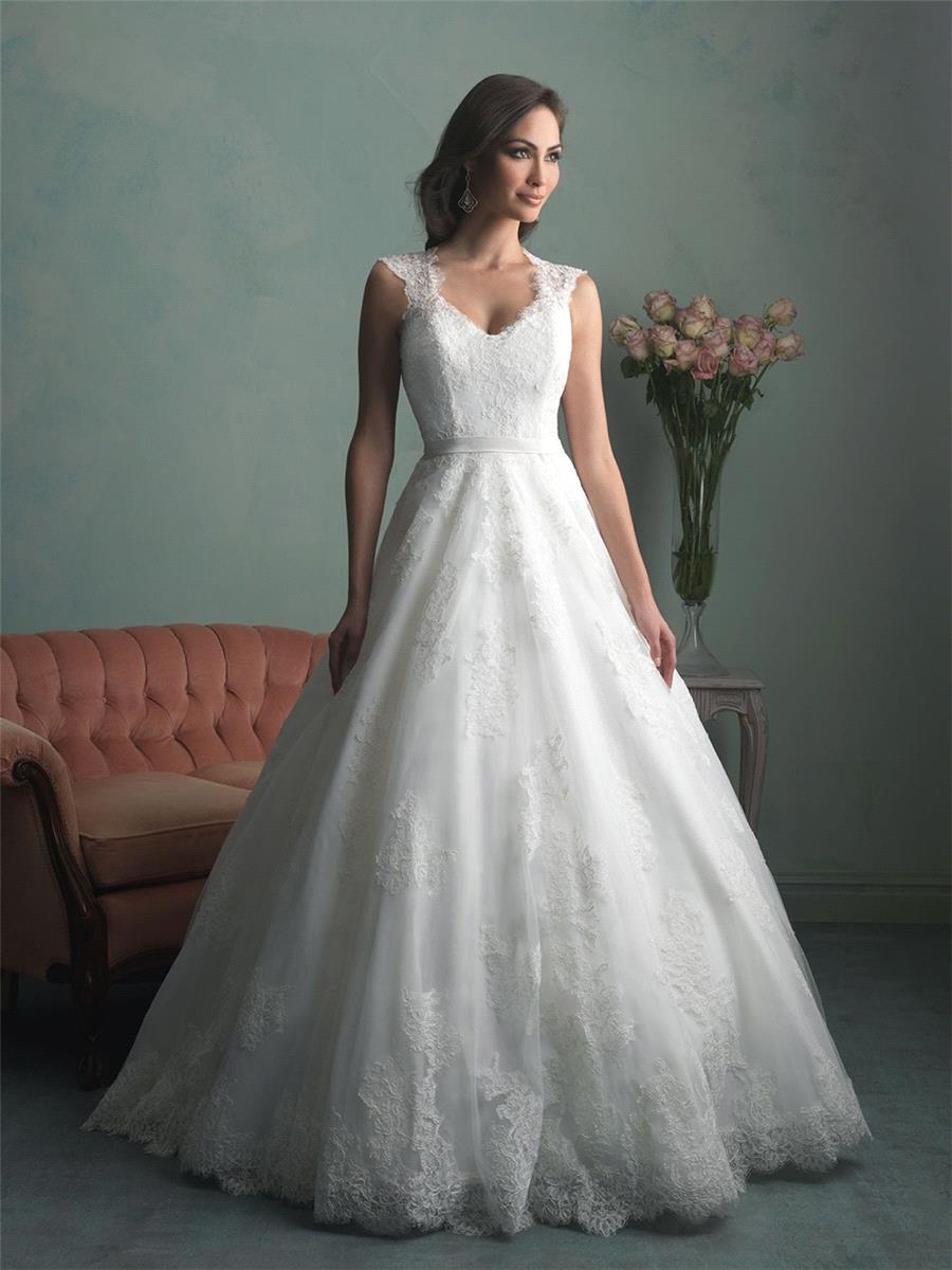 My Stuff, https://www.eudances.com/en/allure-bridals/3723-allure-bridals-9166-cap-sleeve-lace-ball-g