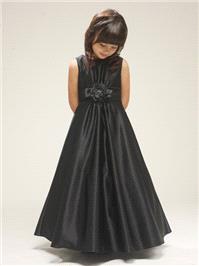 https://www.paraprinting.com/black/2008-black-satin-a-line-sleeveless-dress-style-d3380.html