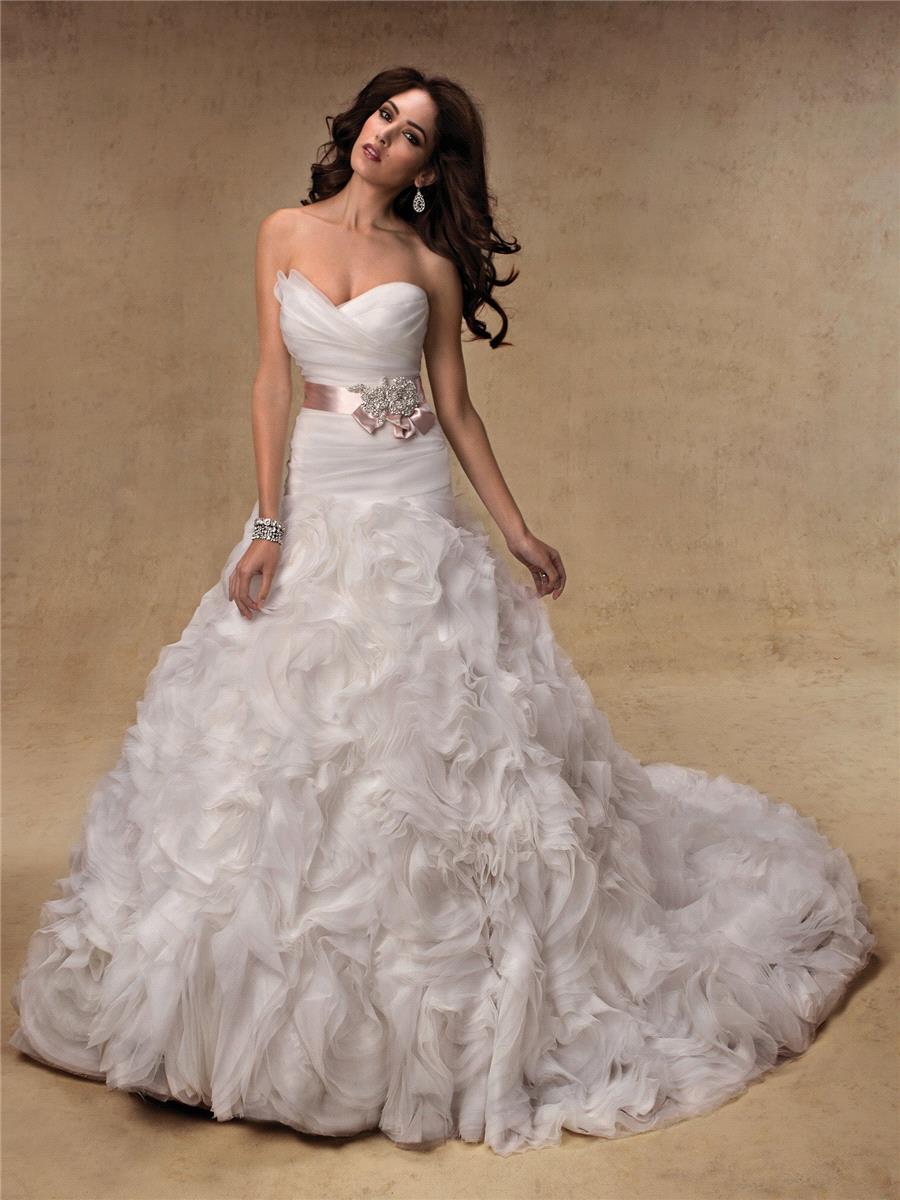My Stuff, https://www.homoclassic.com/en/maggie-sottero/4243-maggie-sottero-wedding-dresses-style-ja