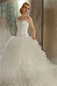 https://www.premariage.fr/christine-couture/278-christine-couture-etincelle.html