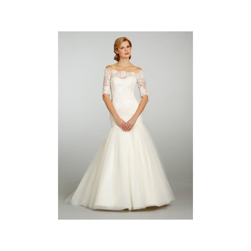 My Stuff, https://www.gownfolds.com/jim-hjelm-couture-wedding-dresses-and-bridal-gowns-new-york/485-