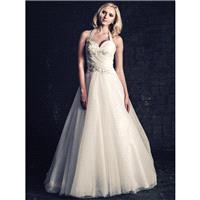 https://www.benemulti.com/en/kenneth-winston/3636-elia-rose-be186-bridal-gown-2013-kw13be186bg.html