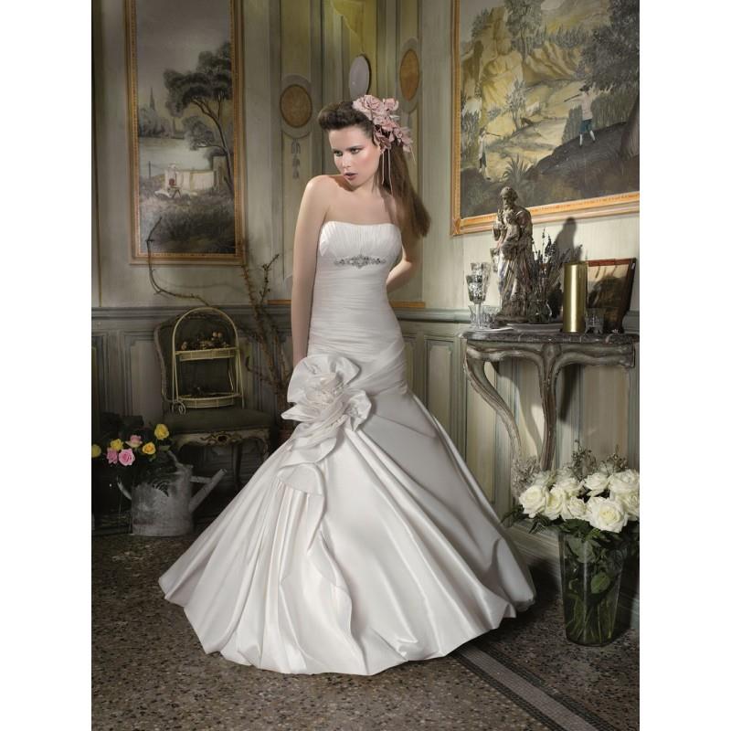 My Stuff, Divina Sposa DS 122-21 Bridal Gown (2012) (DS 122-21BG) - Crazy Sale Formal Dresses|Specia
