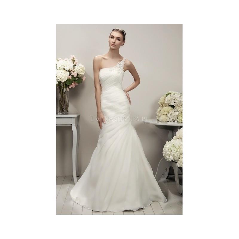 My Stuff, Adriana Alier - 2014 - Garoa - Glamorous Wedding Dresses|Dresses in 2017|Affordable Bridal
