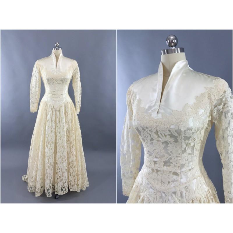 My Stuff, Vintage 1950s Wedding Dress / Ivory Lace Wedding Gown / 50s Vintage Wedding / Grace Kelly