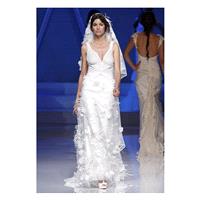 Vestido de novia de YolanCris Modelo Vesubio - Tienda nupcial con estilo del cordón