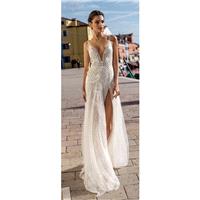 Gali Karten 2018 Ivory Sweep Train Split V-Neck Sleeveless Aline Embroidery Lace Bridal Gown - Crazy