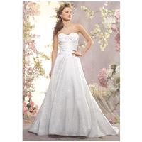 Alfred Angelo Signature Bridal Collection 2409 - A-Line Sweetheart Natural Floor Sweep Lace White La
