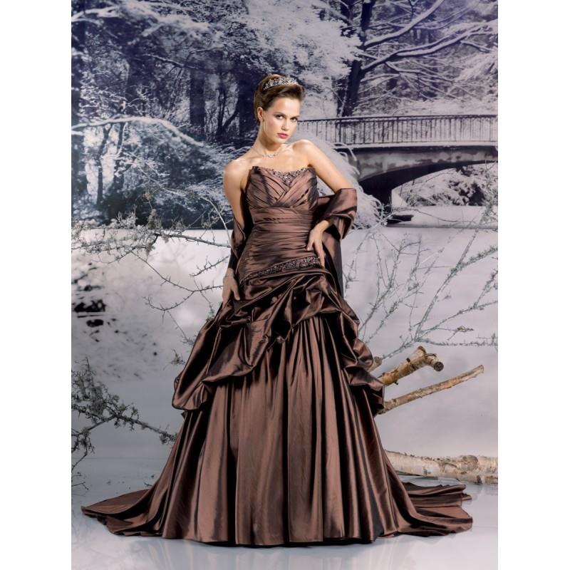 My Stuff, Miss Paris, 133-08 chocolat - Superbes robes de mariée pas cher | Robes En solde | Divers