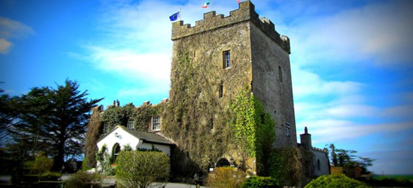 Cloonacauneen Castle, Premium Moposa Wedding Venue