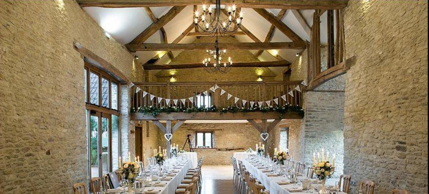 The Kingscote Barn, Premium Moposa Wedding Venue