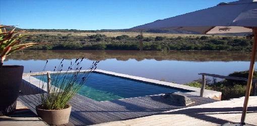 Honeymoon Ideas, http://www.myhoneymoon.ie/contentFiles/slideShow/Pumba.jpgPumba, safari