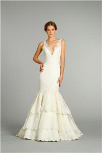 wedding dress, white, full skirt