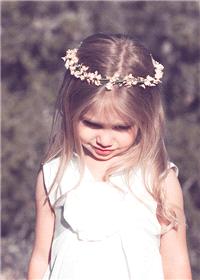 Hair & Beauty. laurel, floral crown, flower girl hair