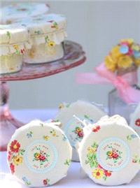 Accessories & Favours