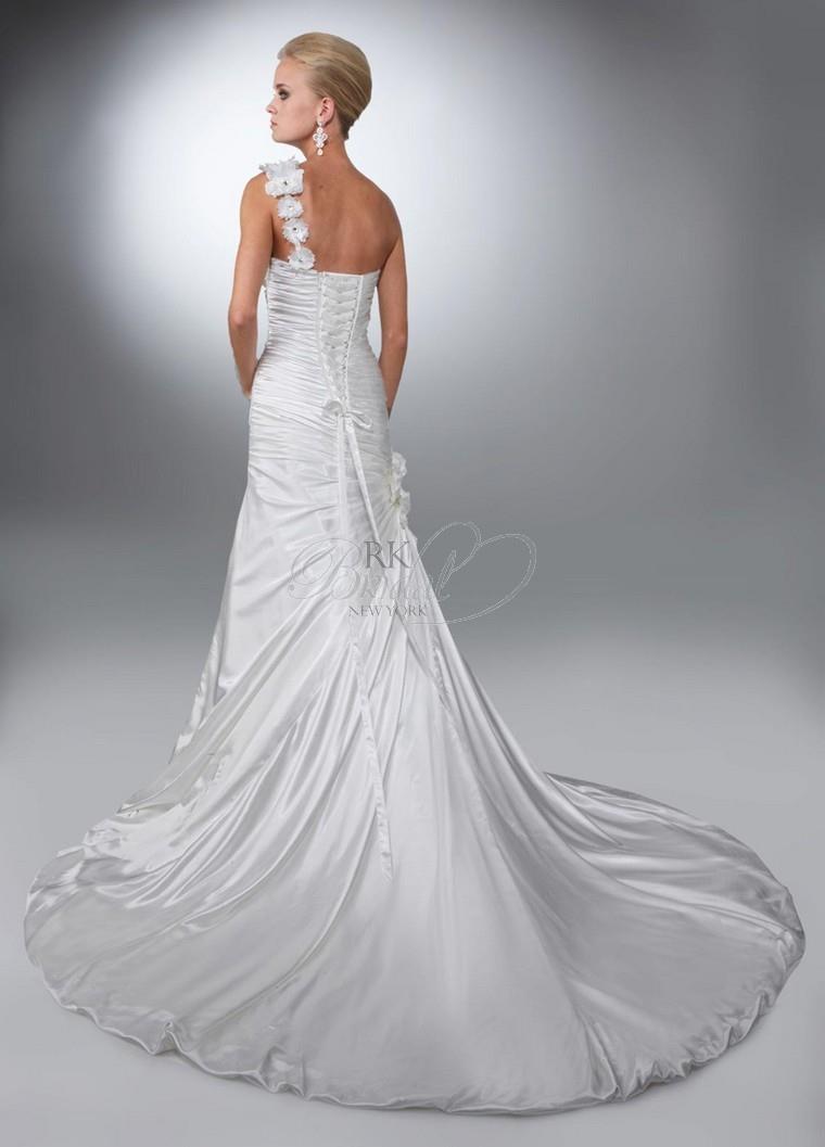 My Stuff, https://www.idealgown.com/en/davinci/4166-davinci-bridal-collection-spring-2012-style-5009
