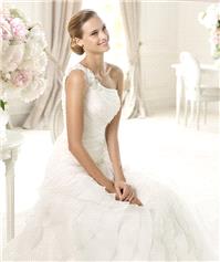 https://www.dressesular.com/wedding-dresses/61-charming-a-line-one-shoulder-ruffles-hand-made-flower