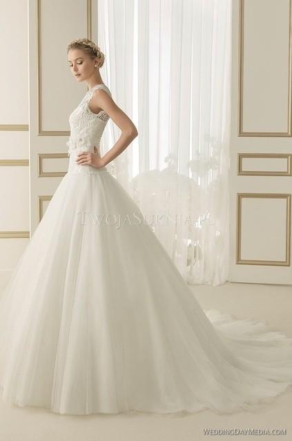 My Stuff, https://www.weddressous.com/en/11616-luna-novias-2014-130-ember.html