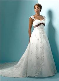 https://www.paleodress.com/en/weddings/1035-alfred-angelo-wedding-dress-style-no-idwh1719.html