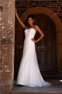 https://www.weddressous.com/en/romantica/1399-romantica-yvette-2013.html