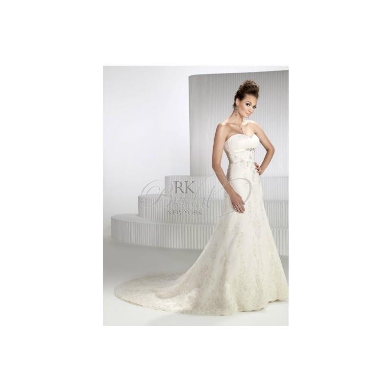 wedding, https://www.idealgown.com/en/private-label-by-g/4057-private-label-by-g-spring-2011-style-1