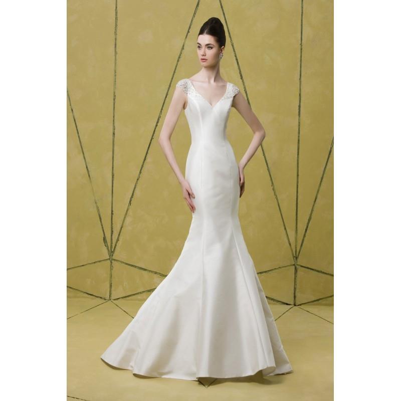 My Stuff, https://www.queenose.com/badgley-mischka-bride/168-style-elizabeth.html