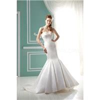 https://www.benemulti.com/en/jasmine-bridal/3054-jasmine-bridal-f141070-bridal-gown-2013-jm12f141070