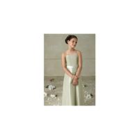 https://www.hectodress.com/lazaro/12610-lazaro-junior-bridesmaid-gowns-j655.html