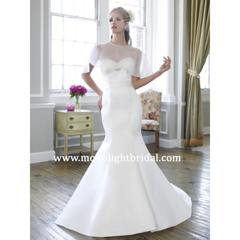My Stuff, https://www.homoclassic.com/en/moonlight/4574-moonlight-collection-wedding-dresses-style-j