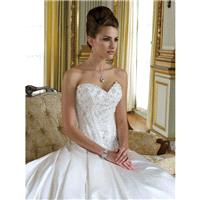 https://www.idealgown.com/en/mon-cheri-bridal/5974-david-tutera-for-mon-cheri-spring-2012-style-1122