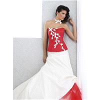 Pia Benelli, Actuelle rouge et ecrue - Superbes robes de mariée pas cher | Robes En solde | Divers R