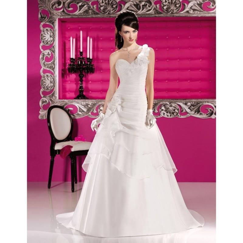 My Stuff, Charming A-line One Shoulder  Ruching Hand Made Flowers Sweep/Brush Train Organza Wedding