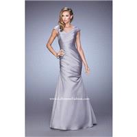 La Femme - 21610 - Elegant Evening Dresses|Charming Gowns 2017|Demure Celebrity Dresses