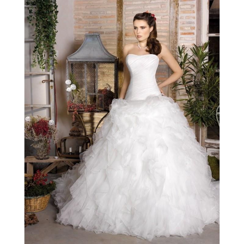 My Stuff, Simple Ball Gown Strapless Ruching Sweep/Brush Train Organza Wedding Dresses - Dressesular