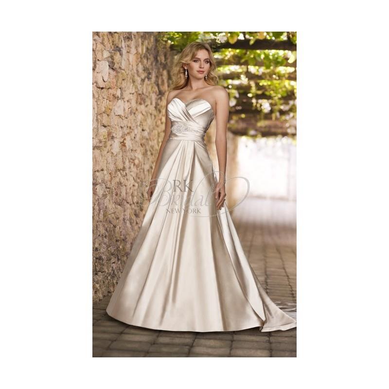 My Stuff, Stella York by Essence of Australia - Style 5564 - Elegant Wedding Dresses|Charming Gowns