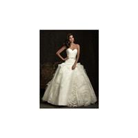 Allure Bridals 8918 - Branded Bridal Gowns|Designer Wedding Dresses|Little Flower Dresses