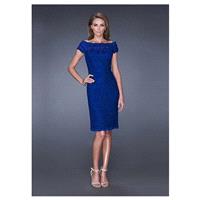Chic Lace & Tulle Off-the-shoulder Neckline Knee-length Sheath Homecoming Dress - overpinks.com