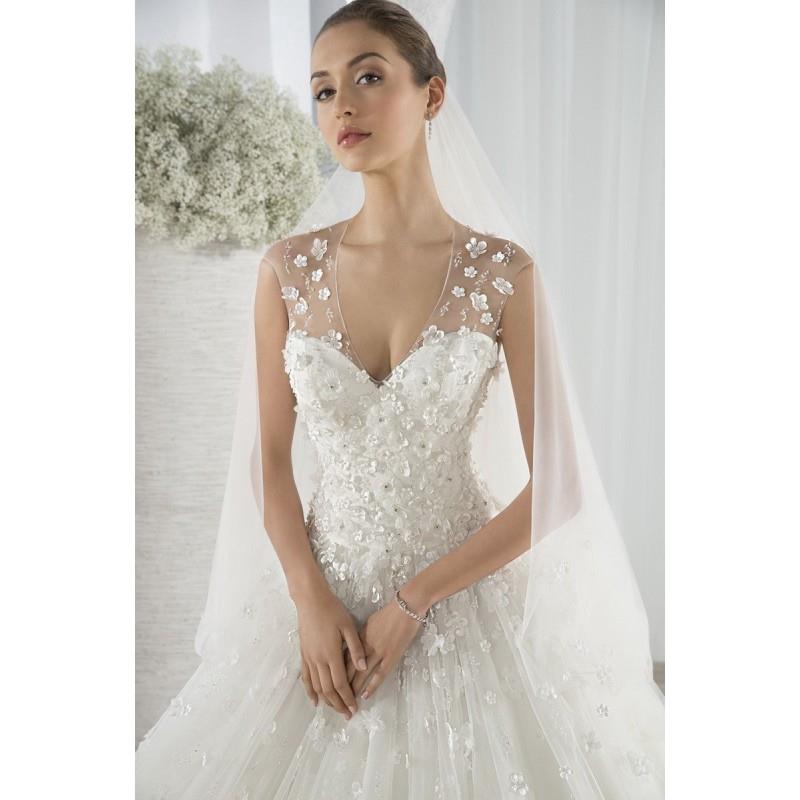 My Stuff, Robes de mariée Demetrios 2016 - 602 - Superbe magasin de mariage pas cher