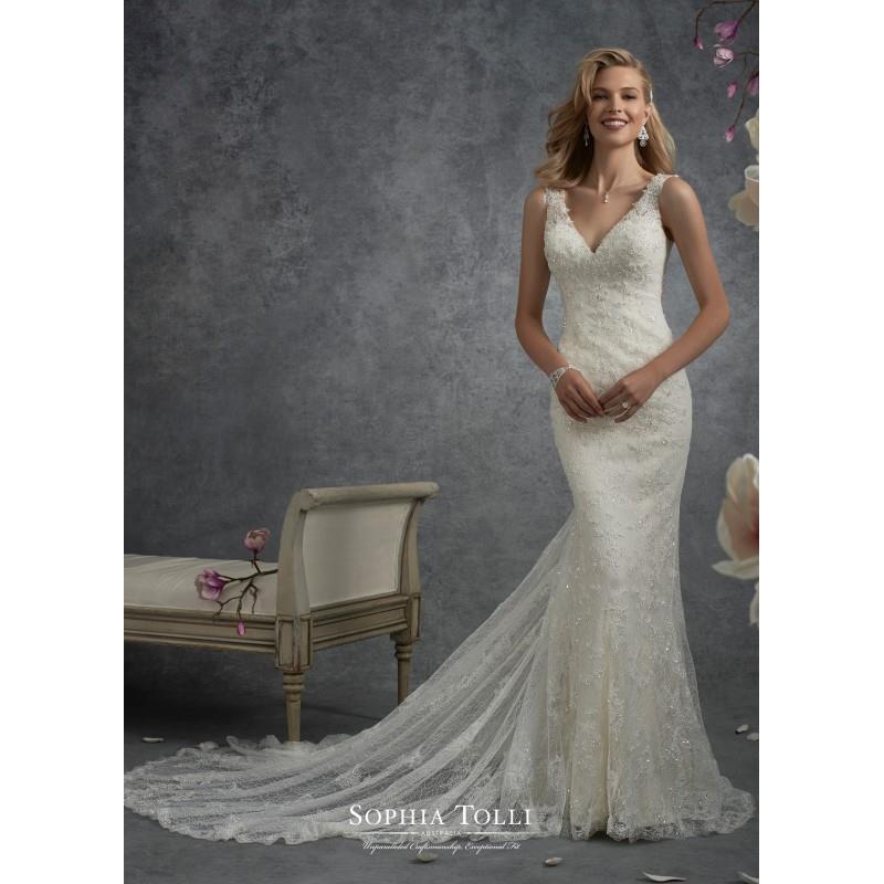 My Stuff, Sophia Tolli Fall/Winter 2017 Y21762 Zaniah Elegant Chapel Train Ivory Sleeveless Sheath V