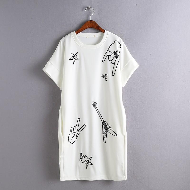 My Stuff, Oversized Embroidery Plus Size Short Sleeves Dress - beenono.com