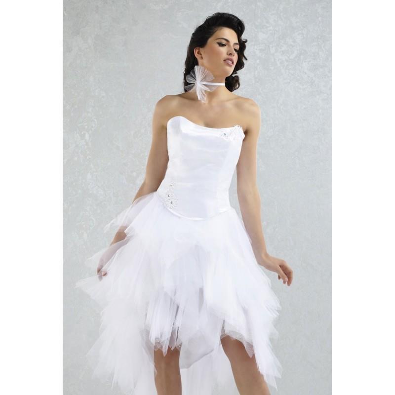 My Stuff, Pia Benelli, Adorable blanc - Superbes robes de mariée pas cher | Robes En solde | Divers
