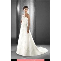 Lugo Novias - 3132 2013 Floor Length Straight A-line Sleeveless Long - Formal Bridesmaid Dresses 201