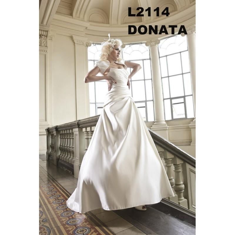 My Stuff, BGP Company - Loanne, Donota - Superbes robes de mariée pas cher | Robes En solde | Divers
