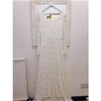 Boho vintage white lace wedding dress with long lace sleeves and full train size UK 12 Bohemian - Ha