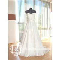 Wedding Dress/Lace Sweetheart Neckline Strapless A-Line Bridal Dress - Hand-made Beautiful Dresses|U