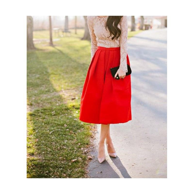 My Stuff, Pleated skirt with long pockets below the knee, Red skirt style cotton 50 years. Made to m