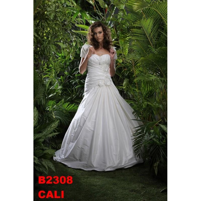 My Stuff, BGP Company - Elysa, Cali - Superbes robes de mariée pas cher | Robes En solde | Divers Ro