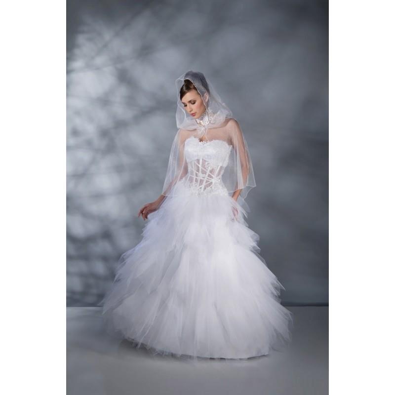 wedding, Pia Benelli Prestige, Turban blanc - Superbes robes de mariée pas cher | Robes En solde | D